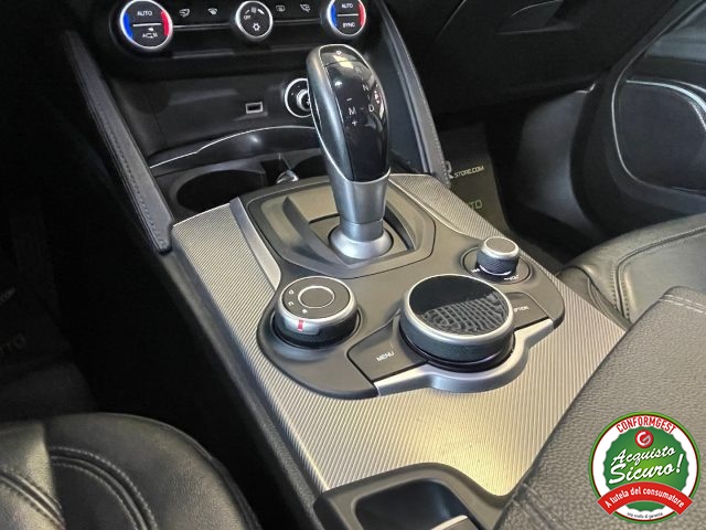 ALFA ROMEO Stelvio usata, con Sedili sportivi