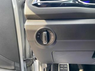 VOLKSWAGEN T-Roc usata, con Sistema di navigazione