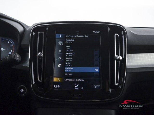 VOLVO XC40 usata 13