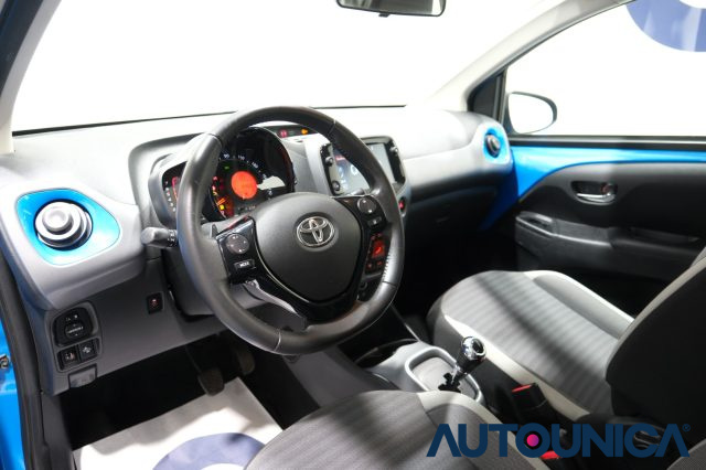TOYOTA Aygo usata, con Autoradio