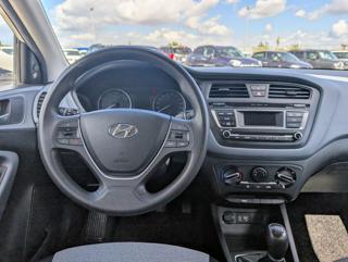 HYUNDAI i20 usata, con Climatizzatore