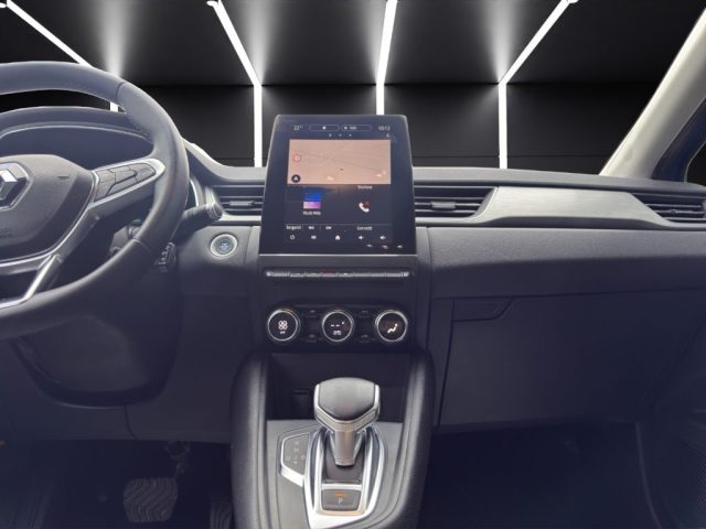 RENAULT Captur usata, con Fari LED