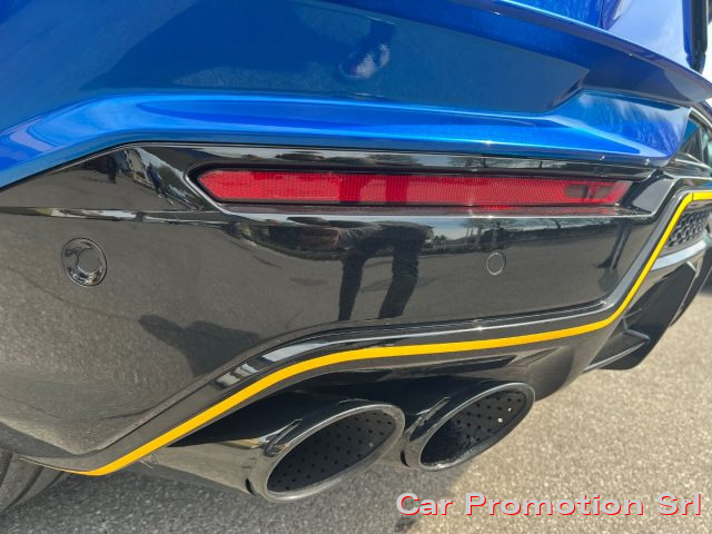 LAMBORGHINI Urus usata, con Bluetooth