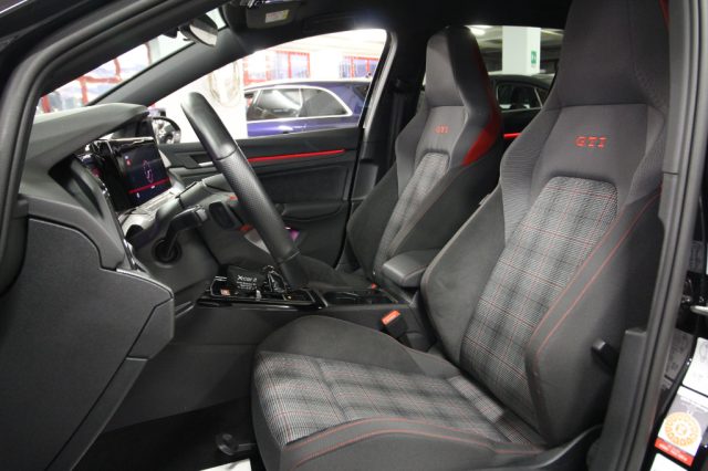 VOLKSWAGEN Golf usata, con Servosterzo