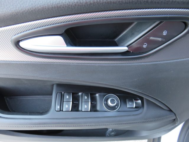 ALFA ROMEO Stelvio usata, con Boardcomputer
