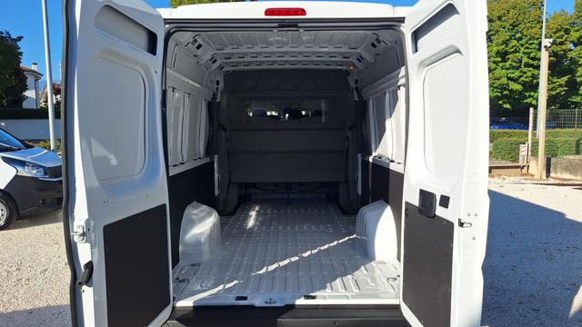 PEUGEOT Boxer usata, con Airbag Passeggero