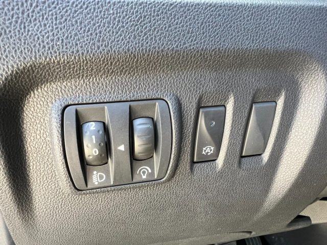 RENAULT Captur usata 18
