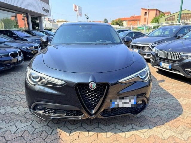ALFA ROMEO Stelvio usata, con Airbag
