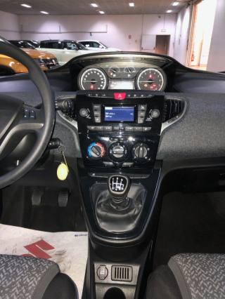 LANCIA Ypsilon usata, con Bluetooth