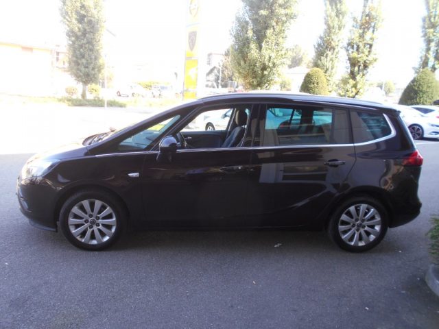 OPEL Zafira Tourer usata, con Alzacristalli elettrici
