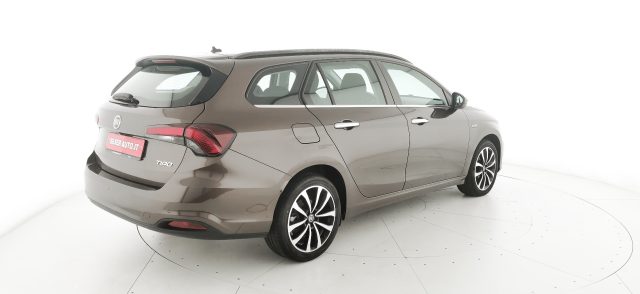 FIAT Tipo usata, con Volante in pelle
