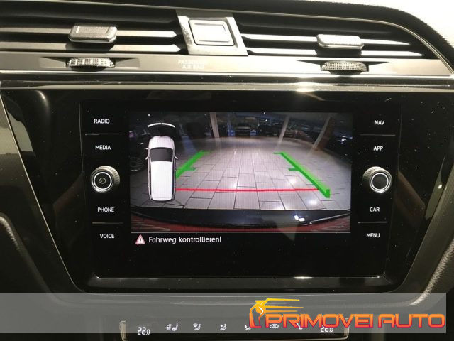 VOLKSWAGEN Touran usata, con Frenata d