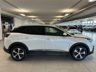 PEUGEOT 3008 usata, con Controllo automatico clima