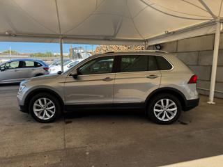 VOLKSWAGEN Tiguan usata, con Airbag laterali