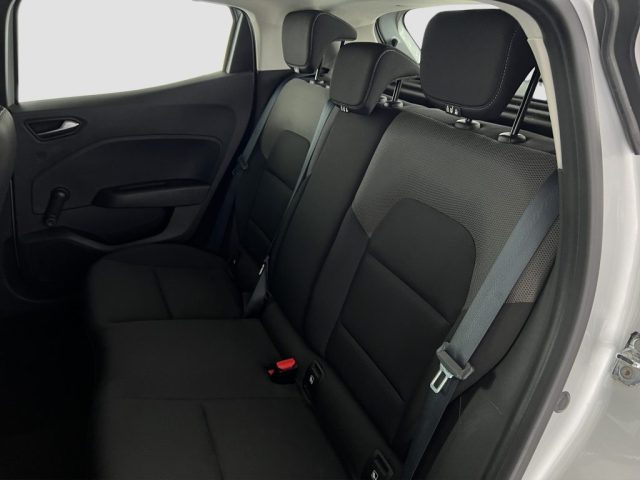 RENAULT Clio usata 9