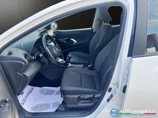 TOYOTA Yaris usata, con Cruise Control