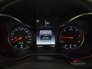 MERCEDES-BENZ C 220 usata 12