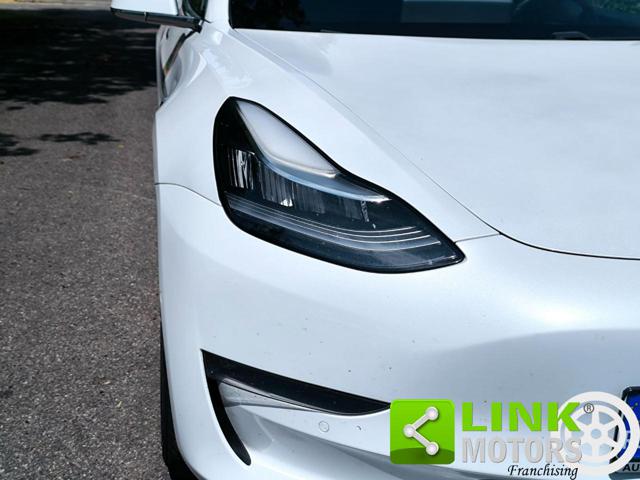 TESLA Model 3 usata, con Fendinebbia