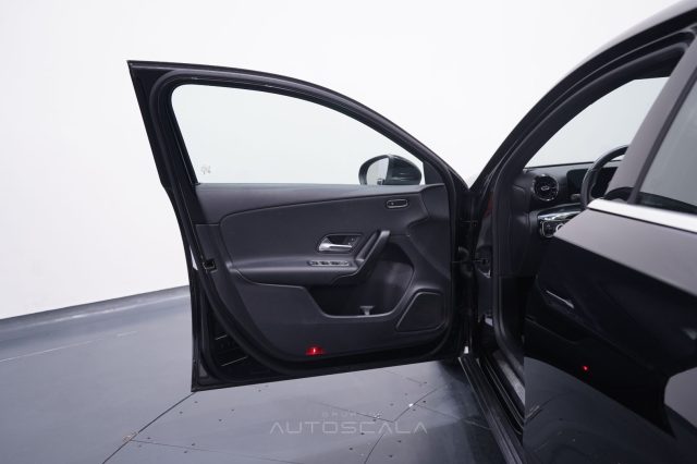 MERCEDES-BENZ A 180 usata, con Autoradio