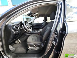 ALFA ROMEO Stelvio usata, con Cronologia tagliandi
