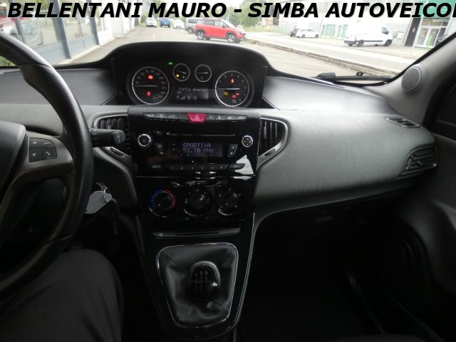 LANCIA Ypsilon usata, con Airbag testa