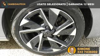 PEUGEOT 308 usata, con Interni in pelle