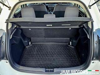 TOYOTA Yaris usata, con Bluetooth