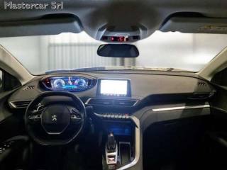PEUGEOT 5008 usata, con Park Distance Control