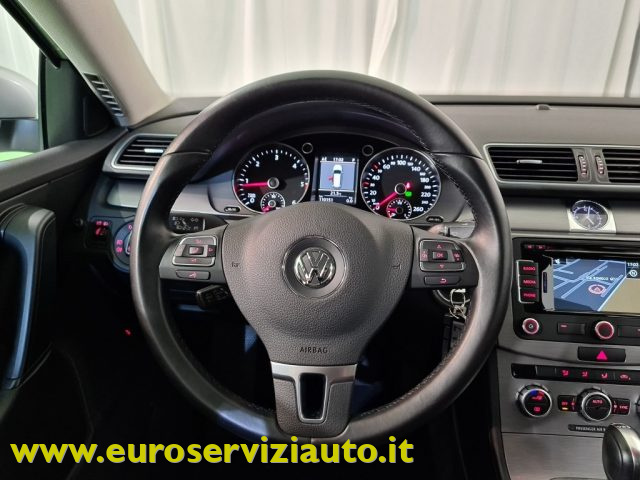 VOLKSWAGEN Passat usata, con Servosterzo