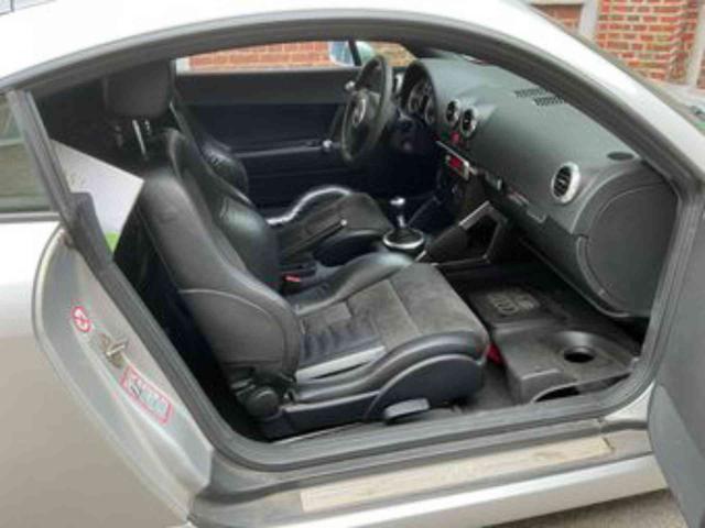 AUDI TT usata, con Airbag