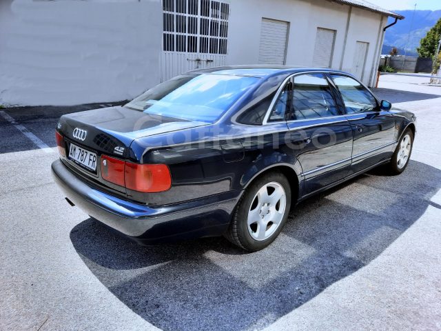AUDI A8 usata, con Airbag