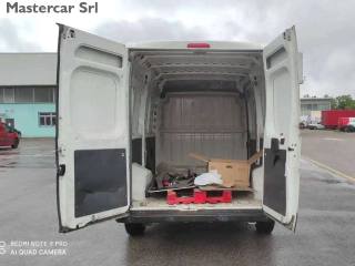 PEUGEOT Boxer usata, con Park Distance Control