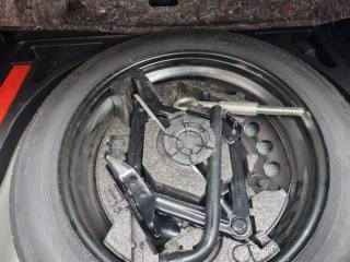 VOLVO V40 usata, con Fari LED