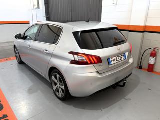 PEUGEOT 308 usata, con Bluetooth