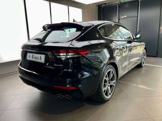 MASERATI Levante usata, con Fendinebbia