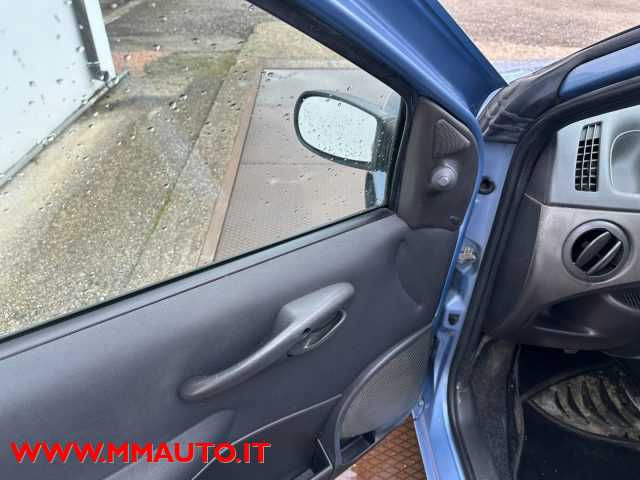 FIAT Punto usata, con Lettore CD