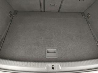 VOLKSWAGEN Golf usata, con Sedile posteriore sdoppiato