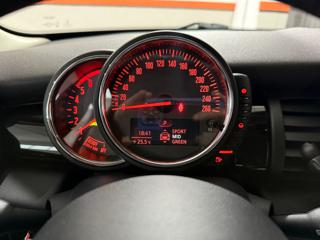 MINI Cooper D usata 29
