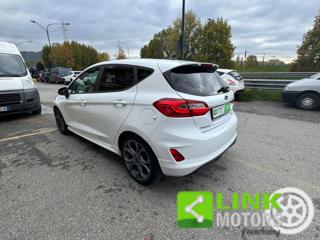 FORD Fiesta usata, con Autoradio