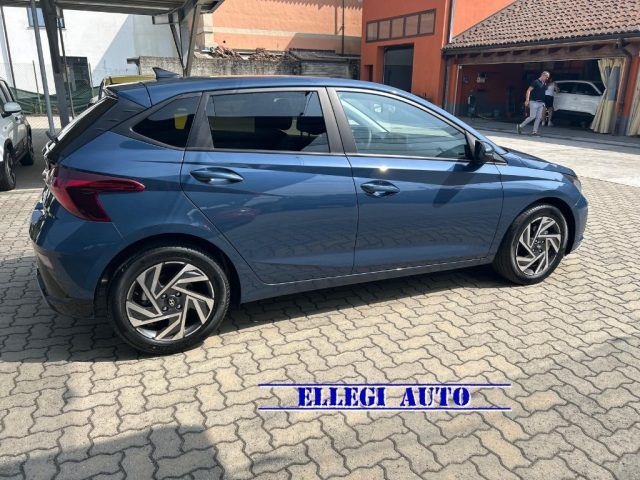 HYUNDAI i20 usata, con Airbag laterali