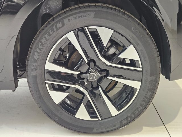 PEUGEOT 208 usata, con Fendinebbia