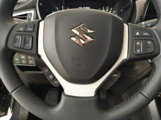 SUZUKI S-Cross usata, con Fendinebbia