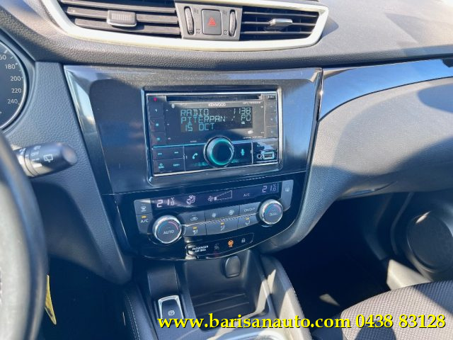 NISSAN Qashqai usata, con Controllo automatico clima