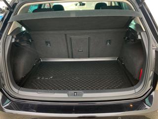 VOLKSWAGEN Golf usata, con Specchietti laterali elettrici