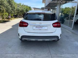 MERCEDES-BENZ GLA 200 usata, con Chiusura centralizzata
