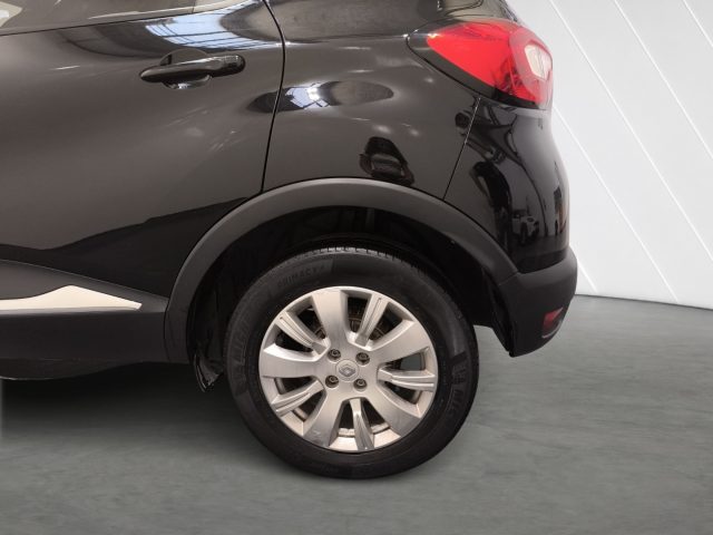 RENAULT Captur usata, con Sensori di parcheggio posteriori