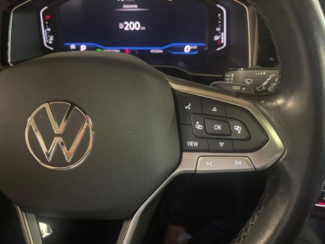 VOLKSWAGEN Taigo usata, con Autoradio digitale