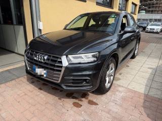 AUDI Q5 35 TDI quattro S tronic Business Design