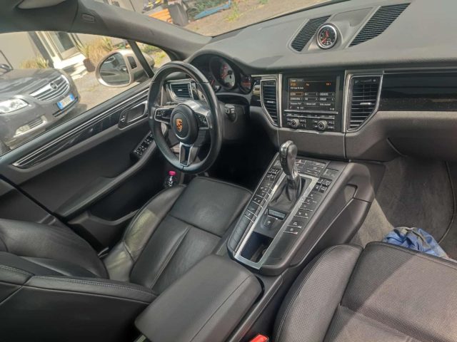 PORSCHE Macan usata, con Autoradio
