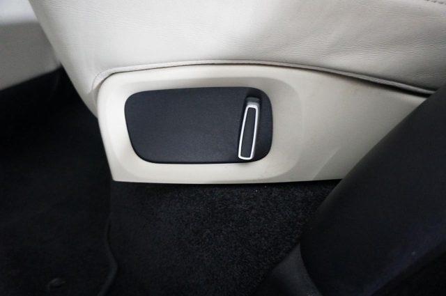 LAND ROVER Range Rover usata, con Bluetooth